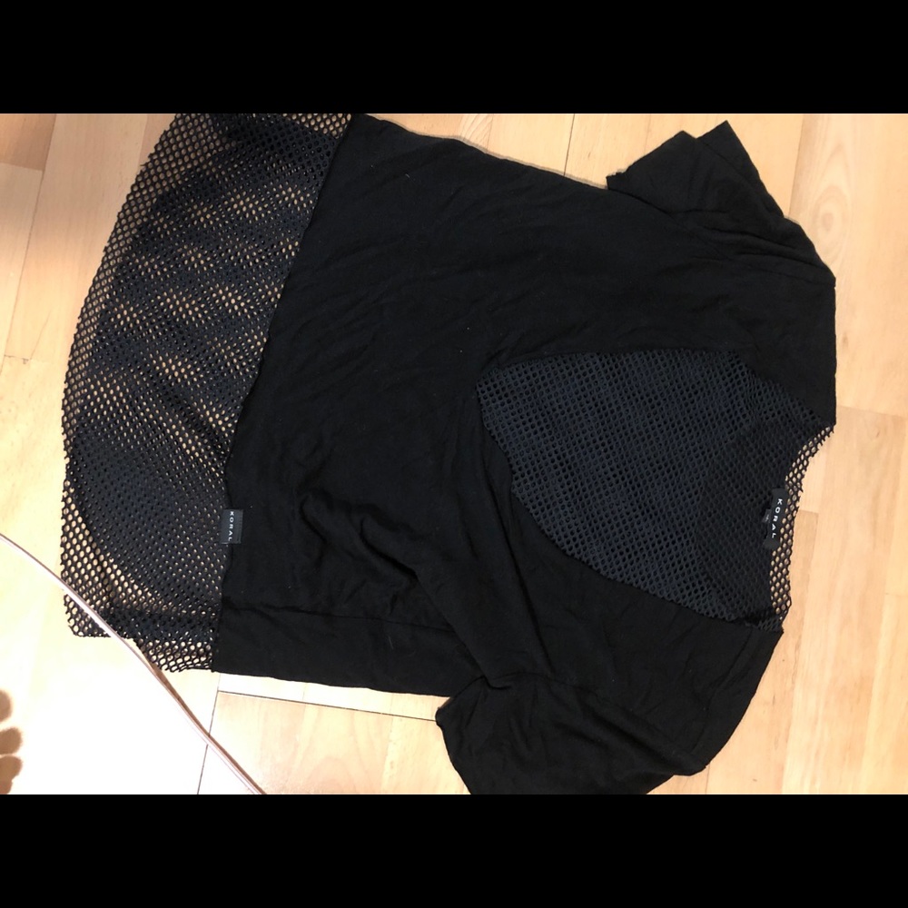 Mesh short sleeved t shirt